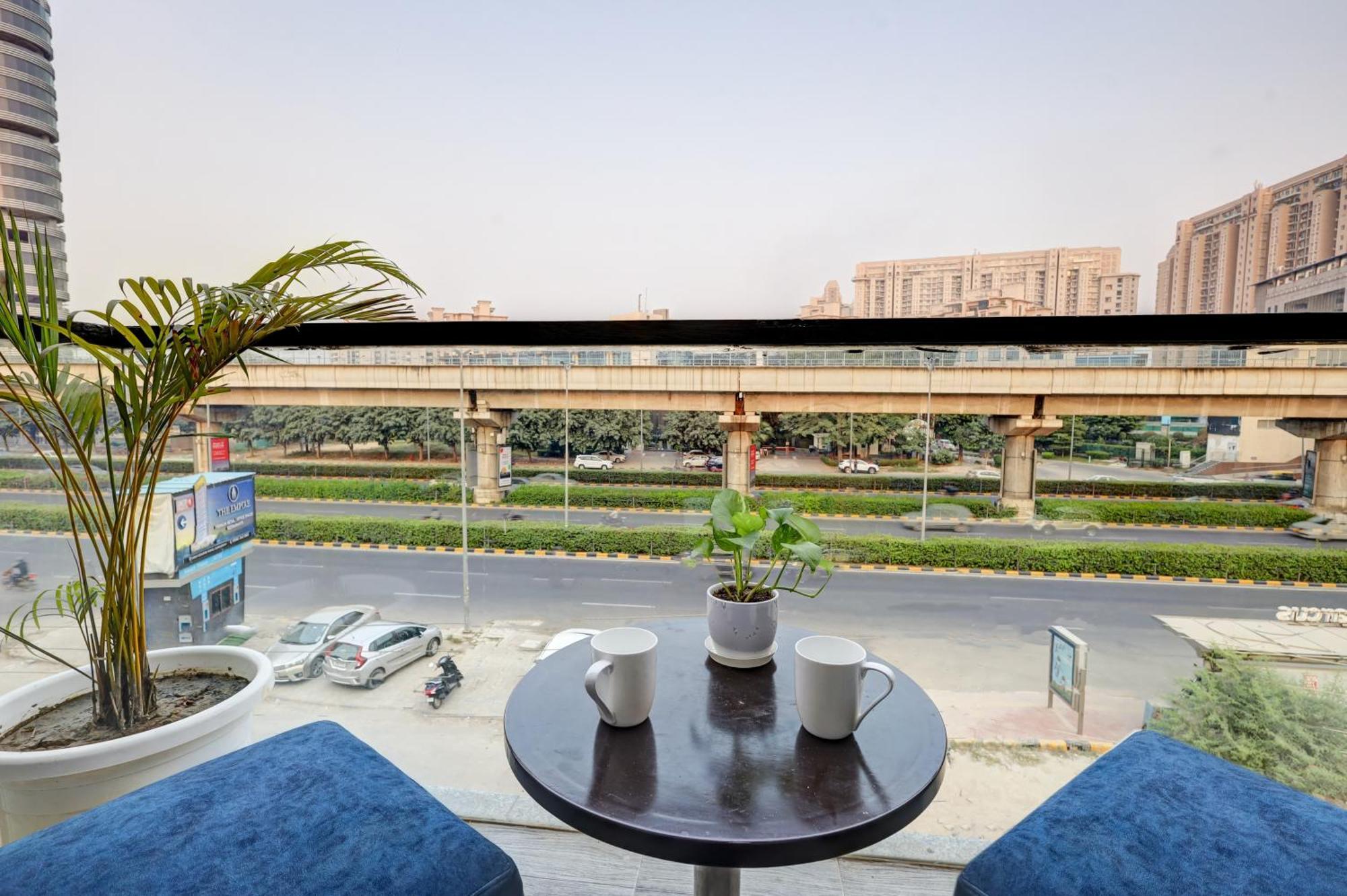 Hotel 91 By VIVID Gurgaon Exterior foto